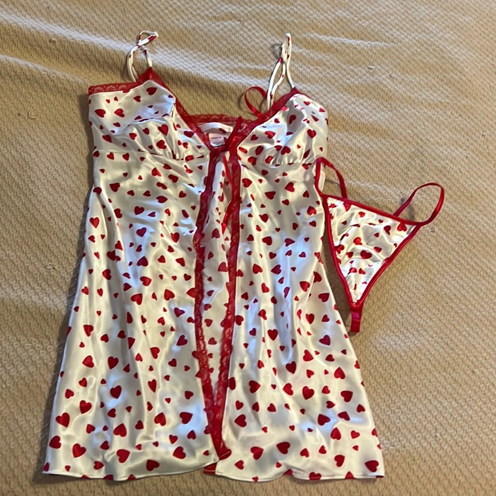 Victorias Secret Lingerie Hearts Valentines Day